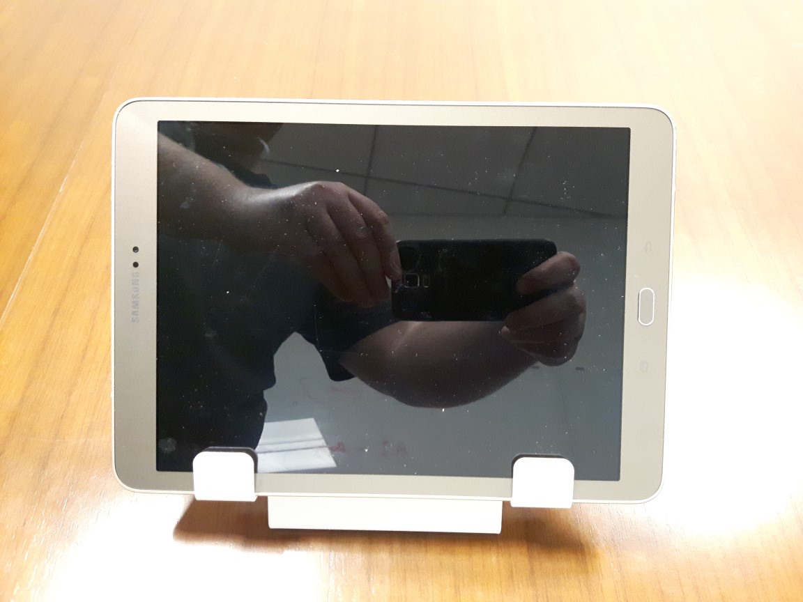 Loading Tablets Tablet Stand: Compulocks Universal Galaxy Tablet Security Stand
